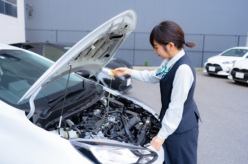 車両点検の様子